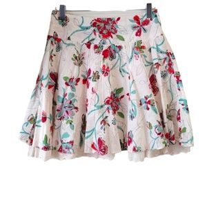 Forever 21 embroidered lace floral skirt scalloped detail women's size XS